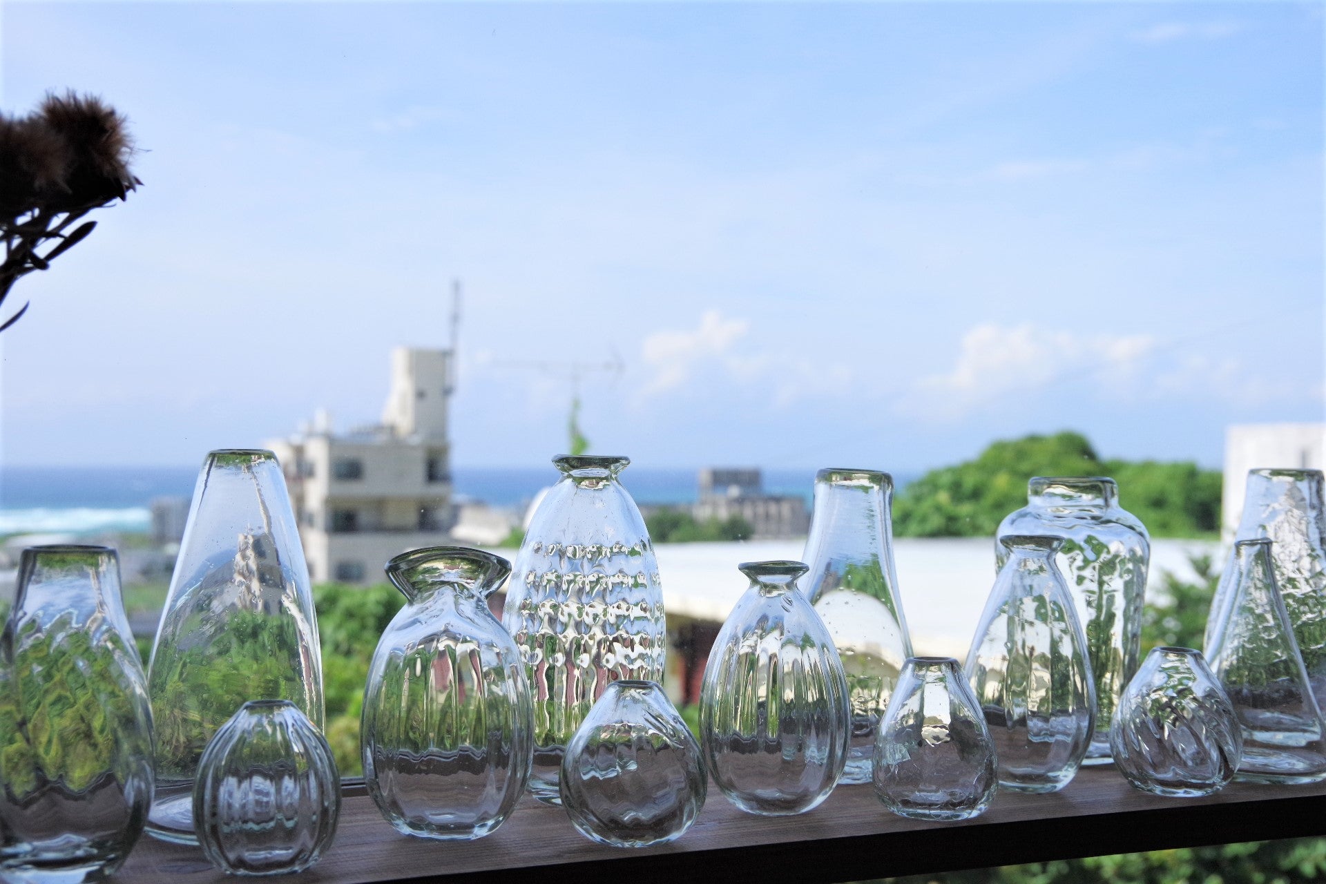 やちむんなどの沖縄のお土産も充実！宜野湾市の高台にある雑貨屋