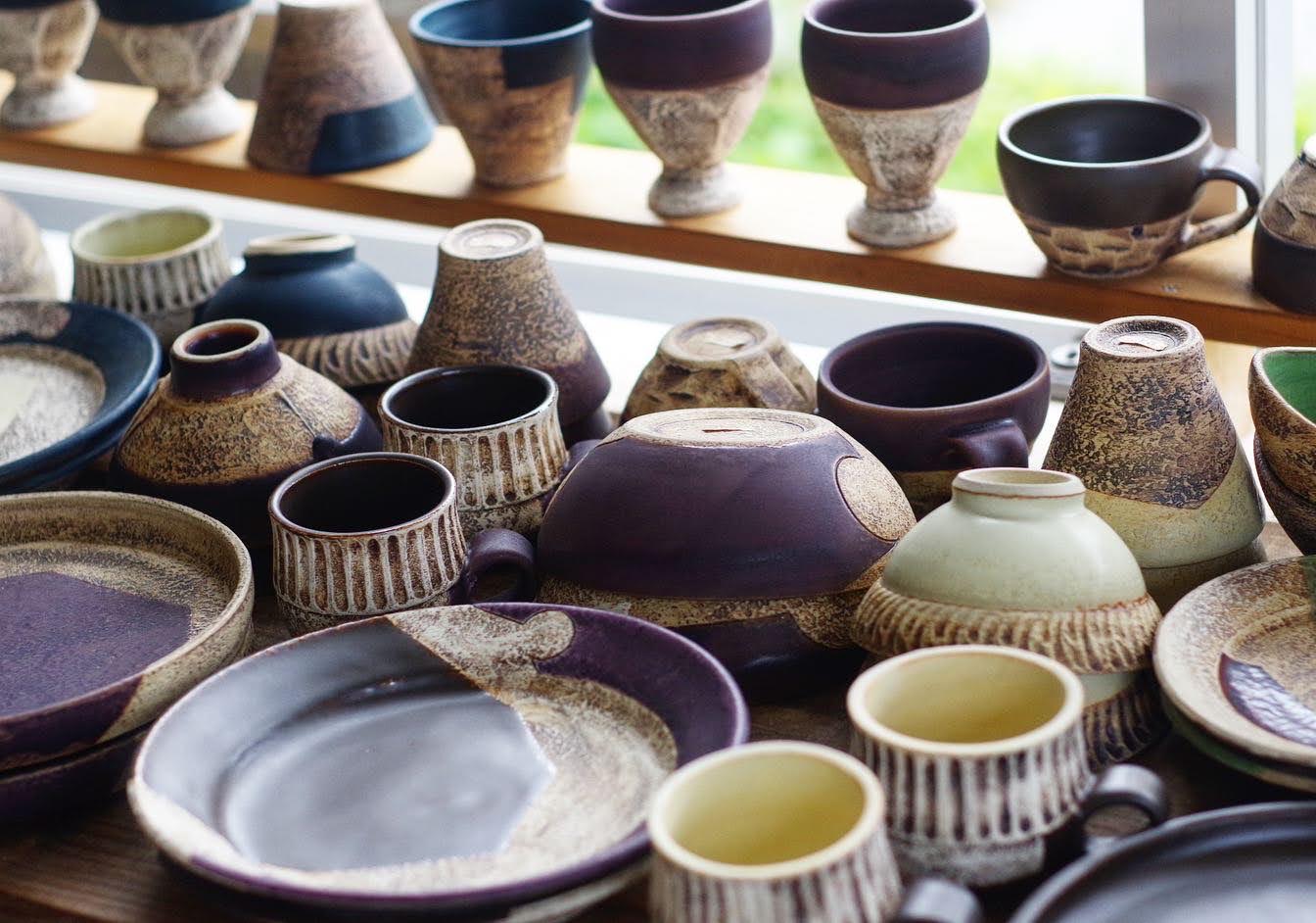 やちむんなどの沖縄のお土産も充実！宜野湾市の高台にある雑貨屋